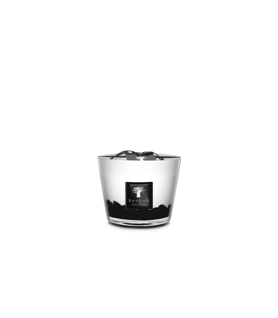 شمعة معطرة بريش